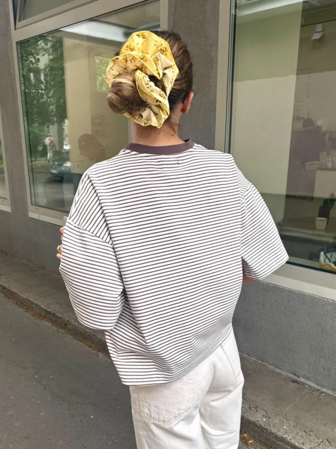 Boxy Brązowy T-shirt W Paski Premium