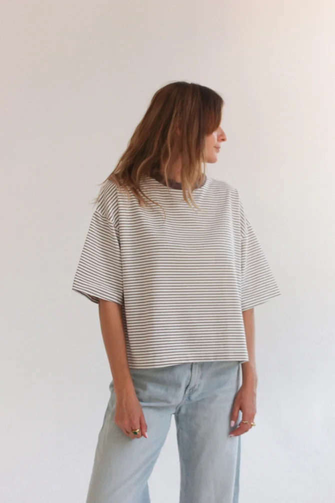 Boxy Brązowy T-shirt W Paski Premium - obrazek 3