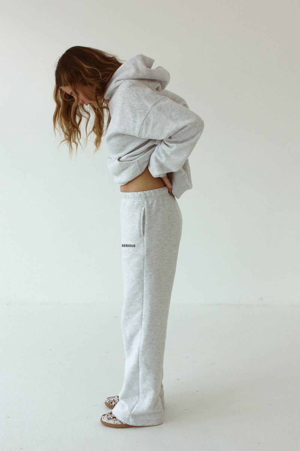 Spodnie Dresowe Wide WSS Szare - obrazek 5