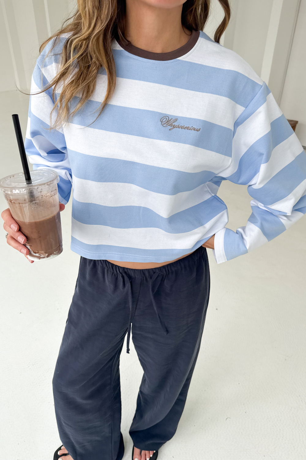 Longsleeve Boxy w Paski Niebieskie - obrazek 8