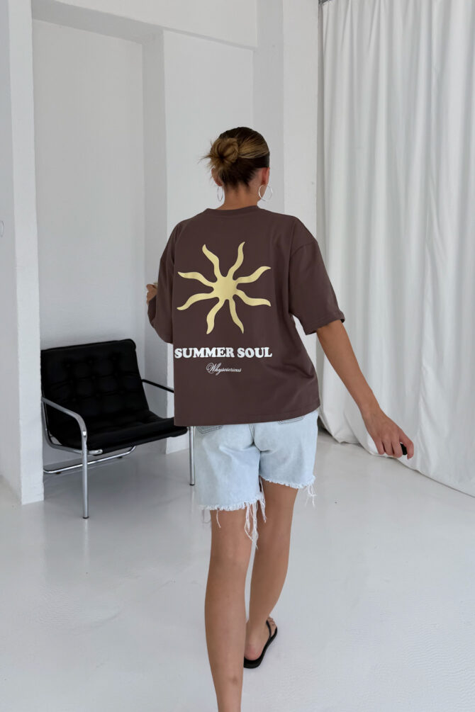 T-shirt Summer Soul Oversize Brown - obrazek 4